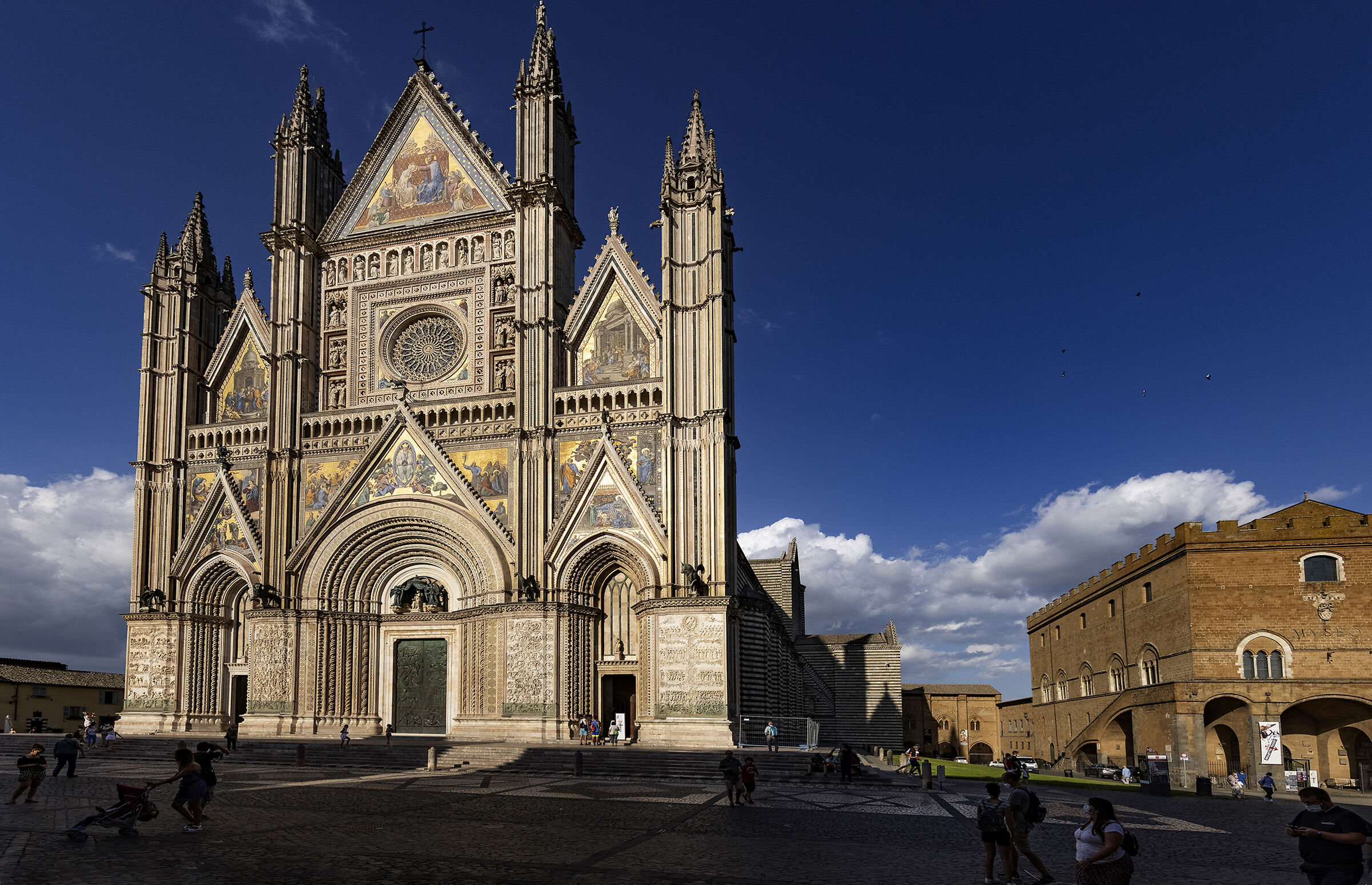 Cathedral of Orvieto with its famous façade...