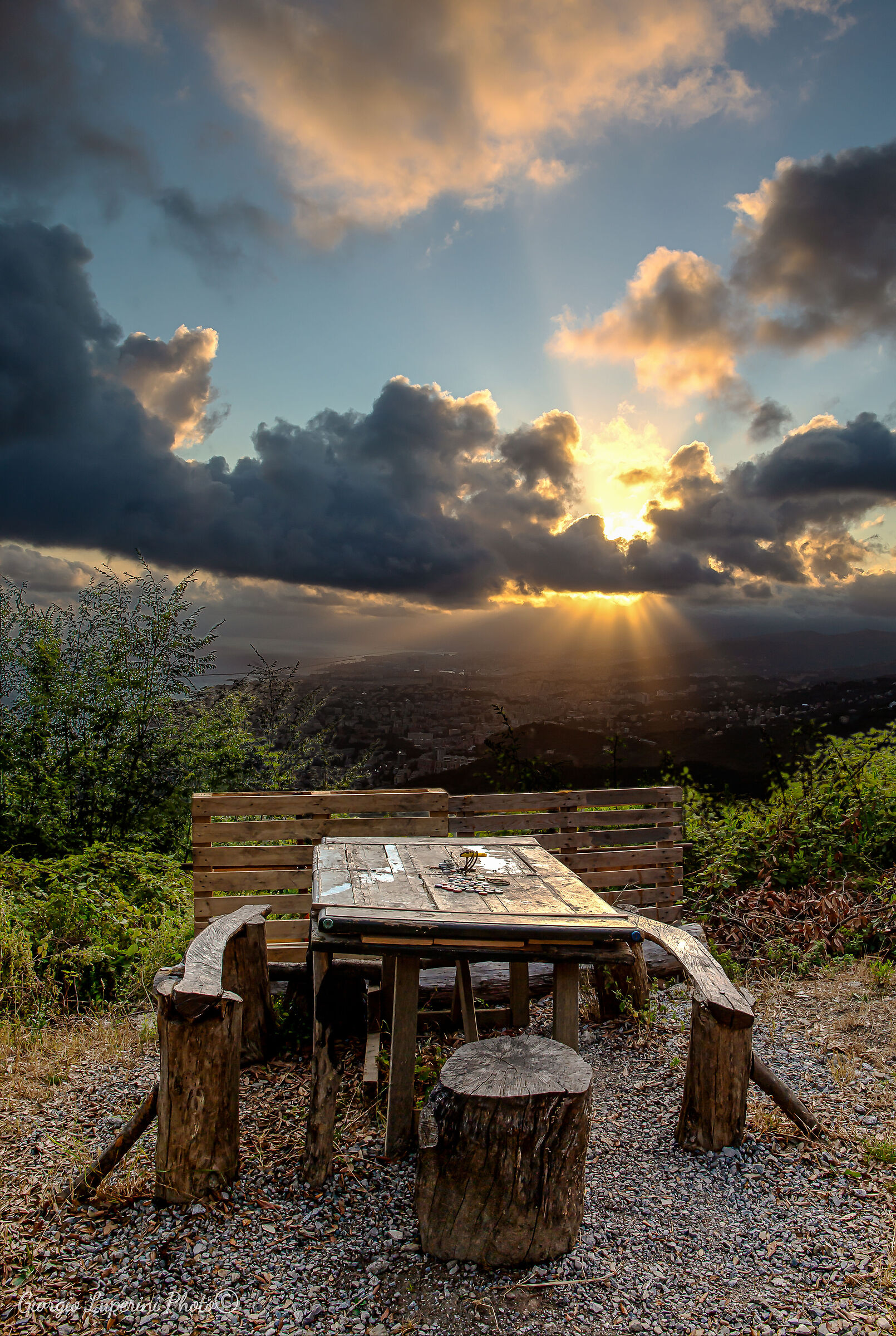 Table with view (Monte Moro) ...
