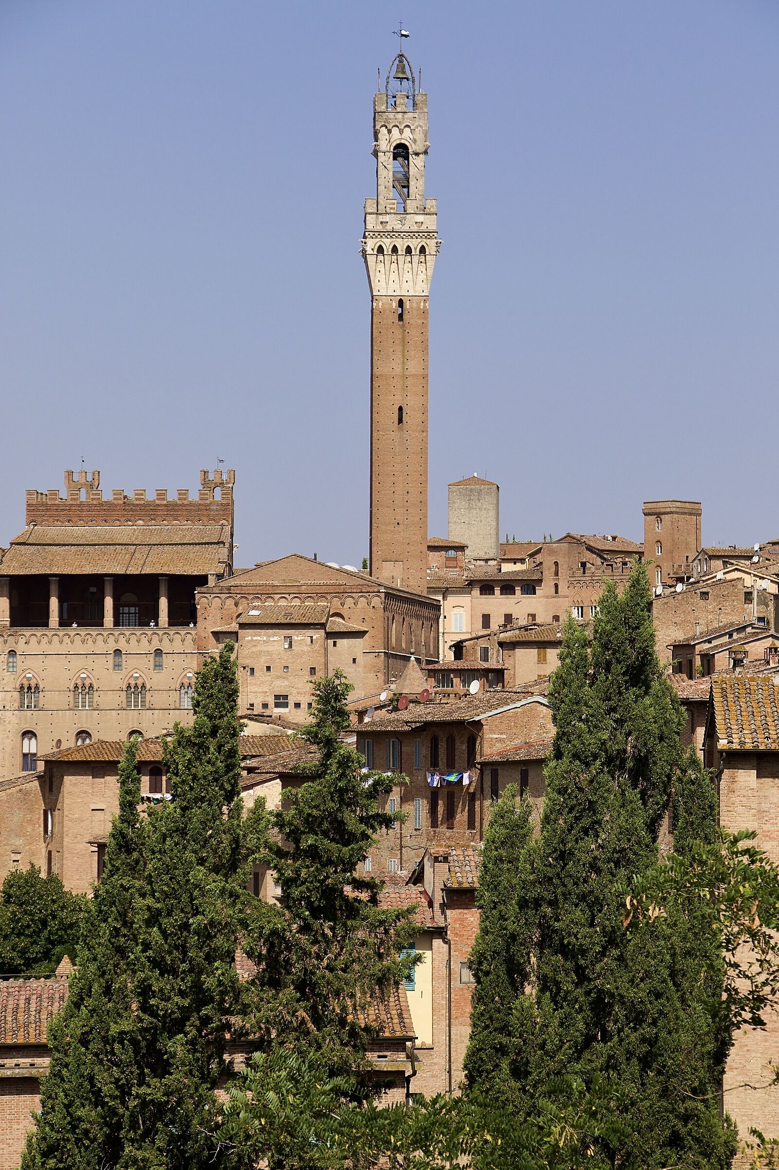 Siena, the Torre del Mangia ...