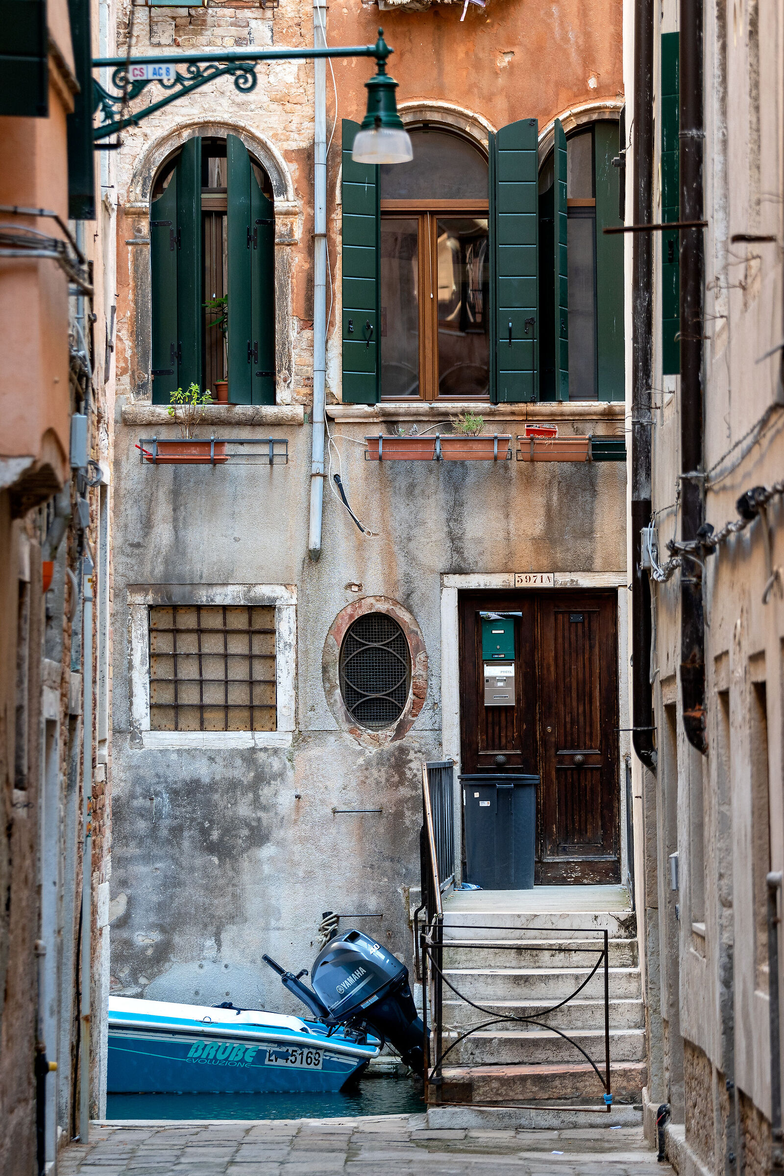 Venetian Corners...