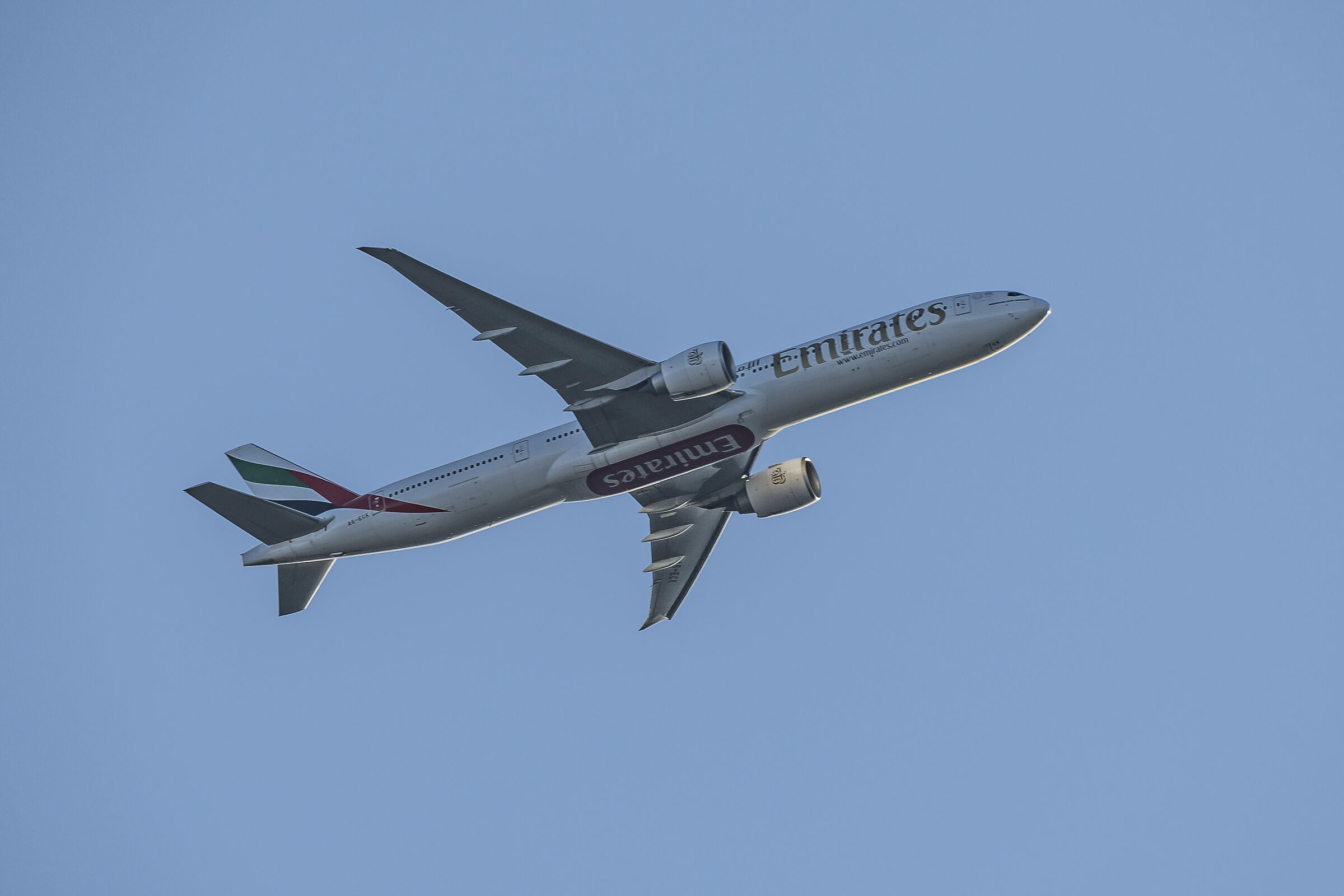 Boeing 777-300er - Emirates a6-eck...