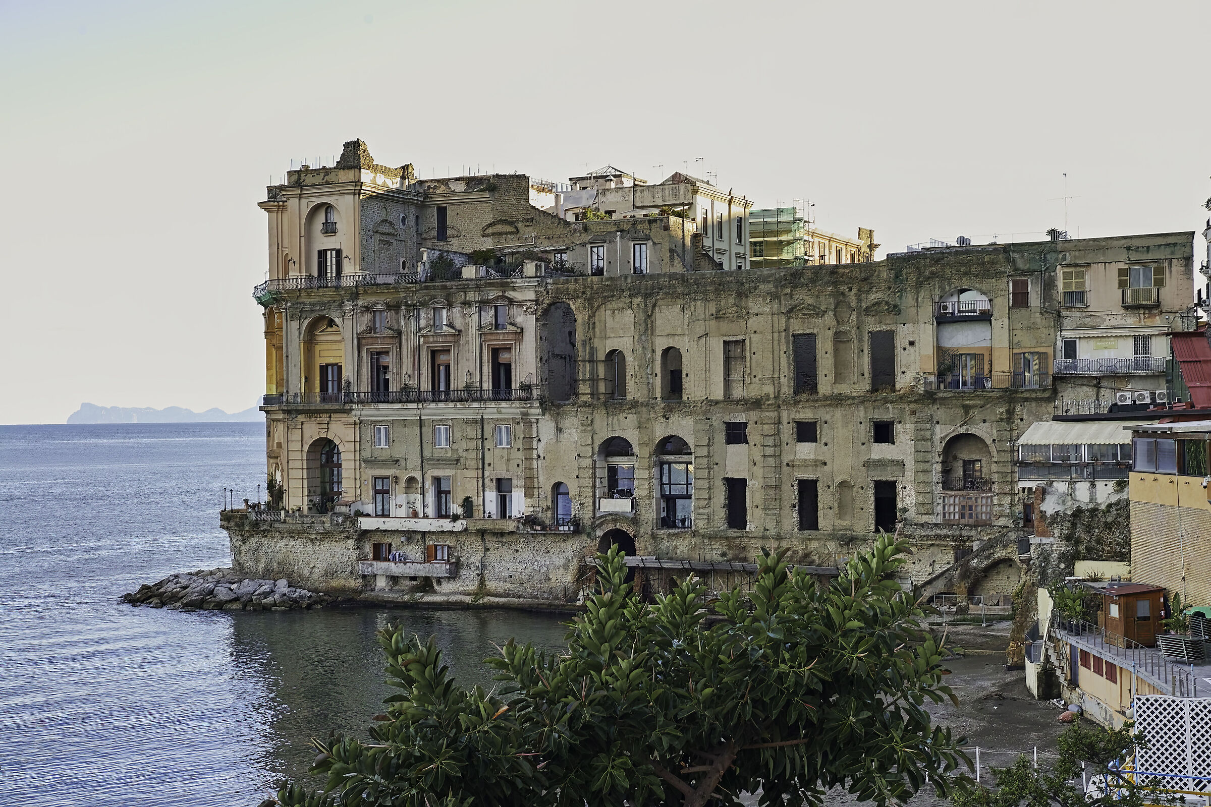Palazzo Donn'Anna Posillipo - Naples...