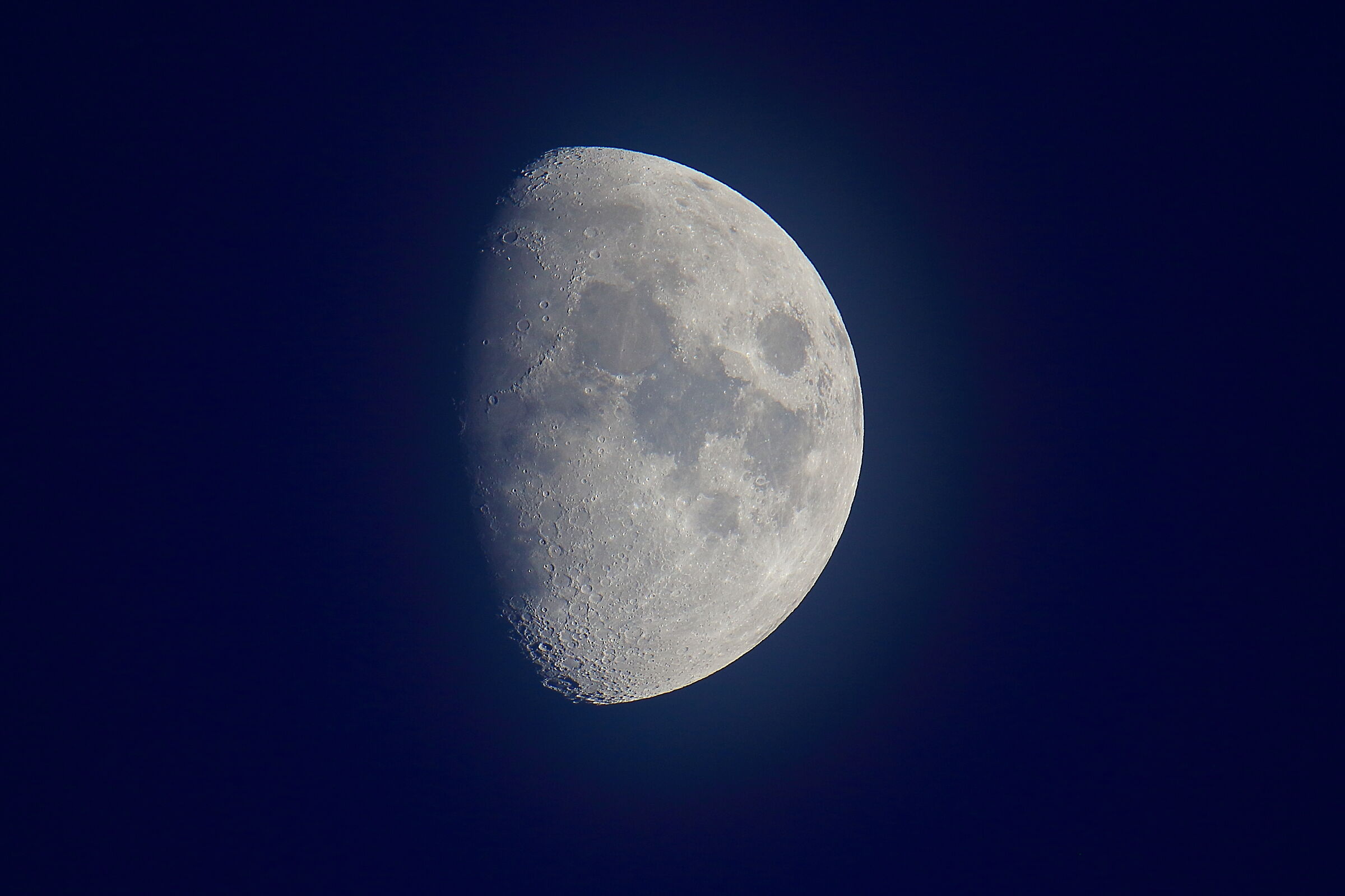 Tonight's moon (November 13, 2021 at 5 pm)...