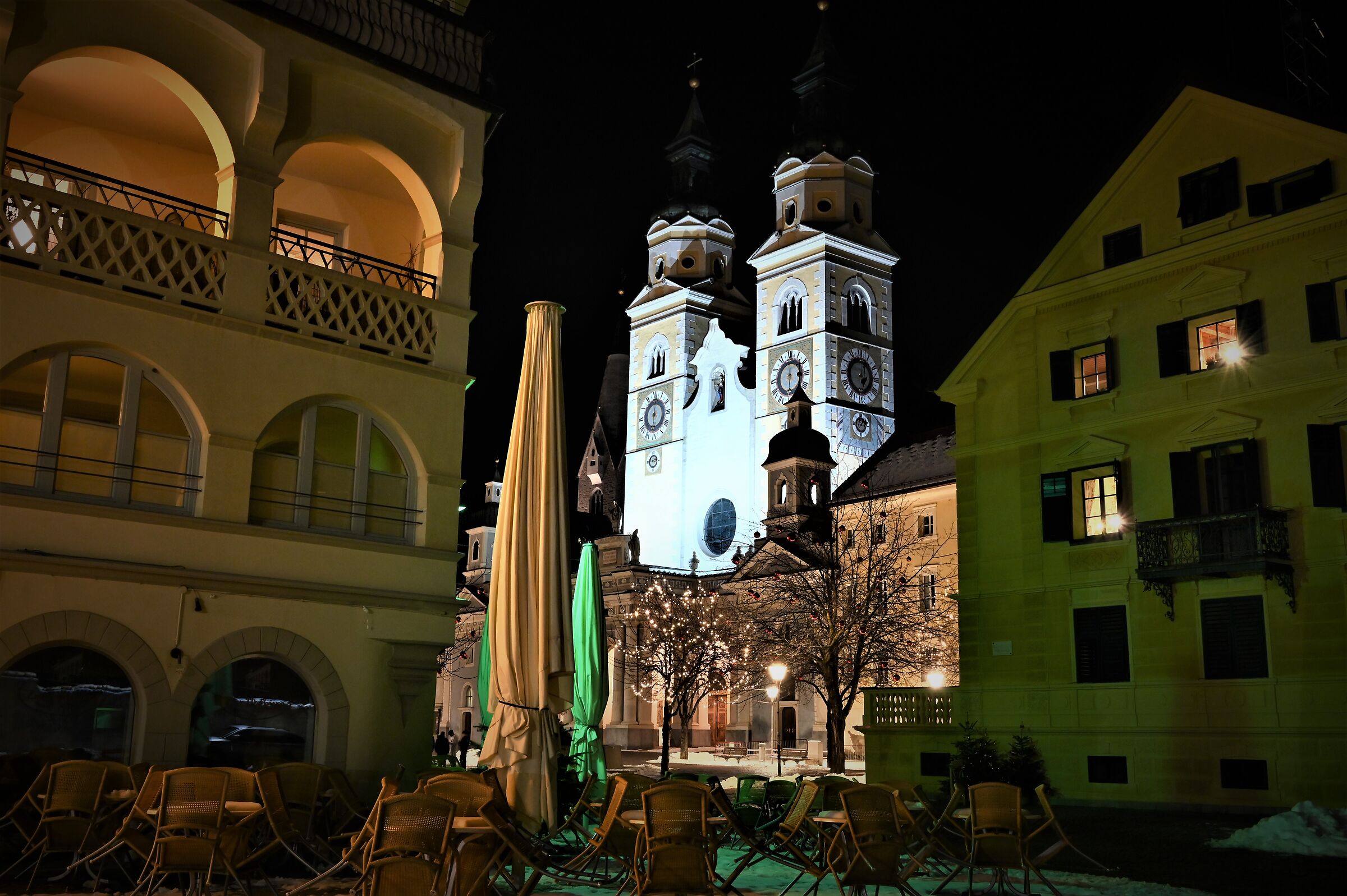 the Cathedral of Brixen at night...