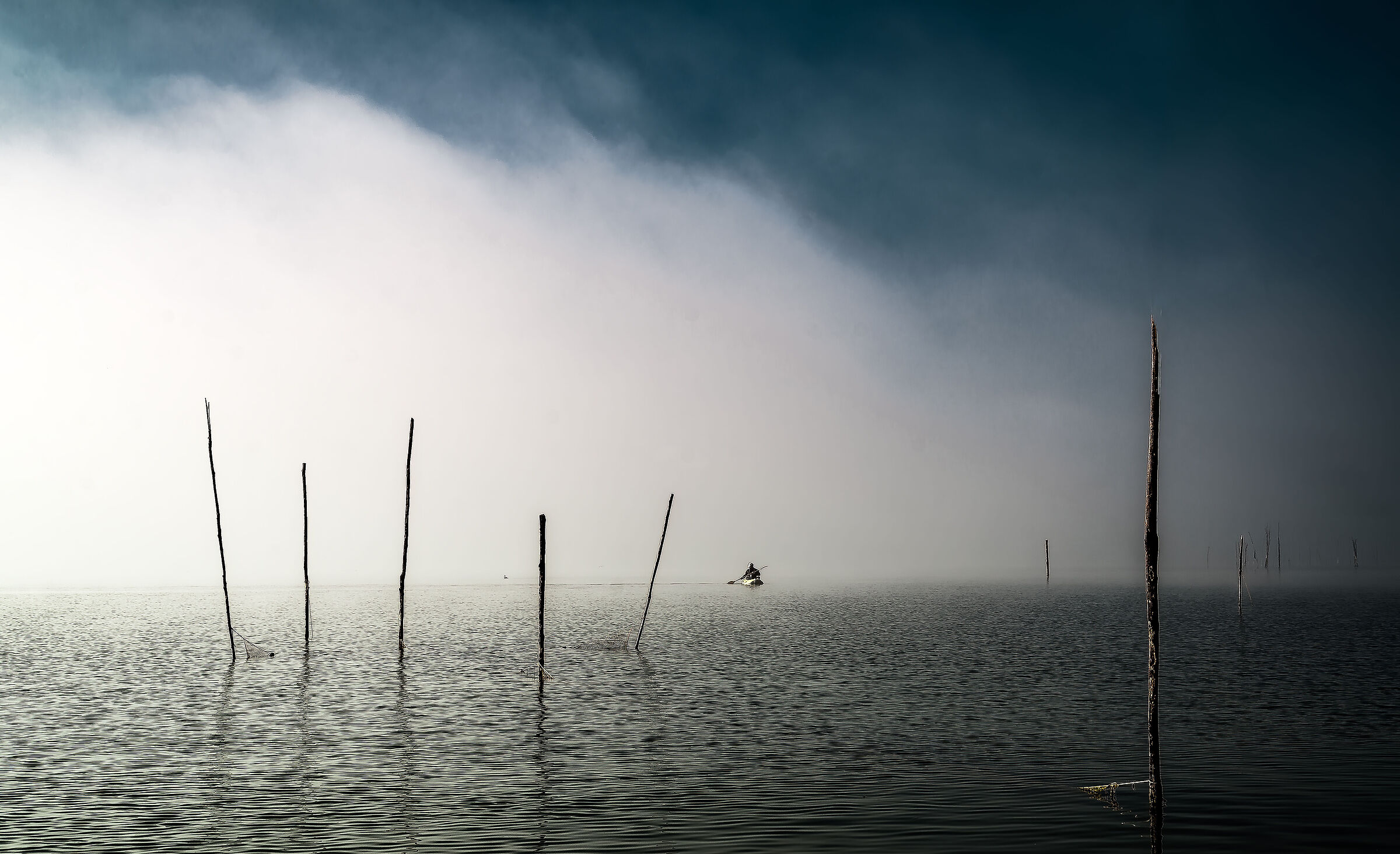 fogs, lake trasimeno...