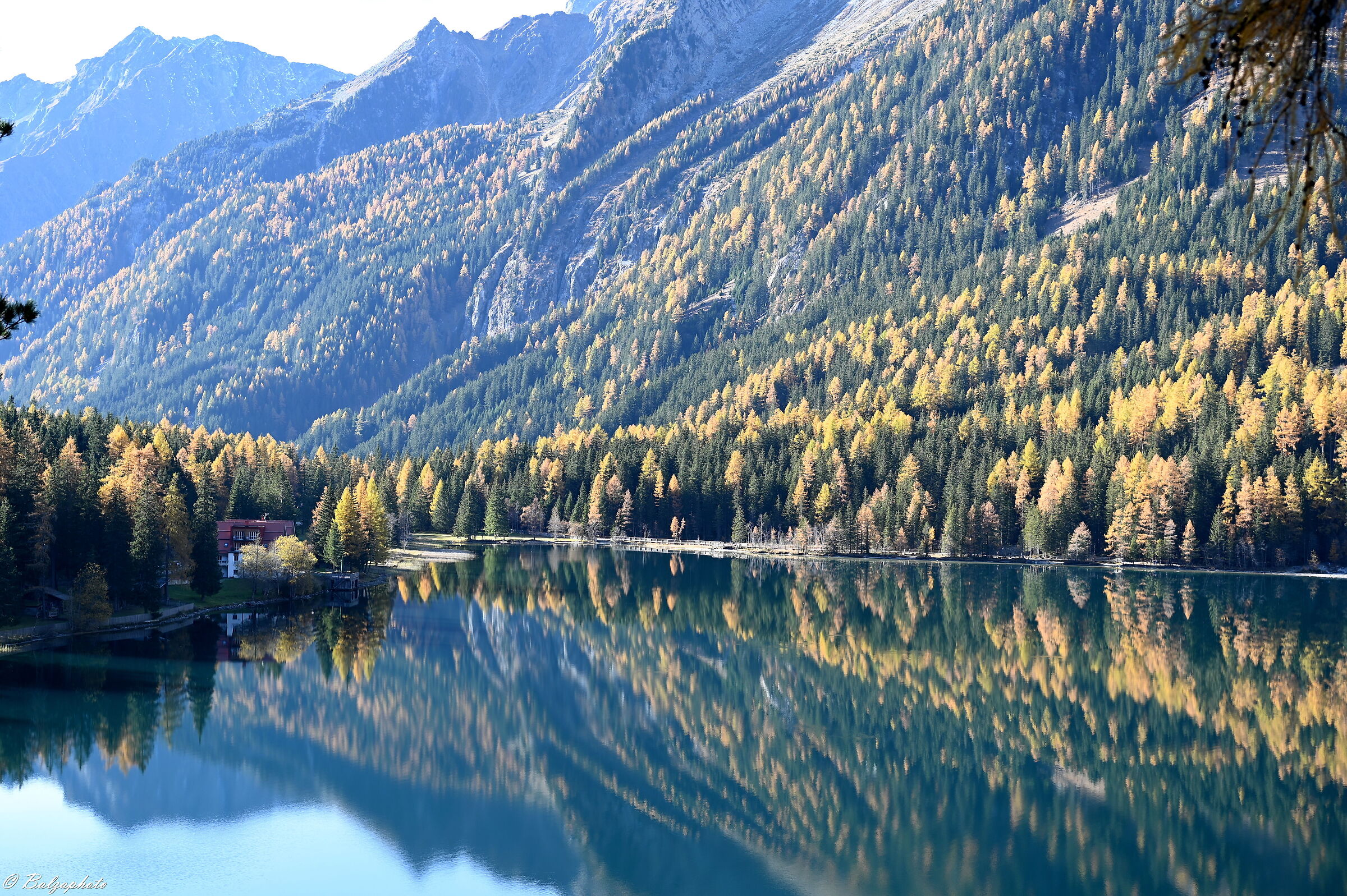 Lake Anterselva with autumn colors...