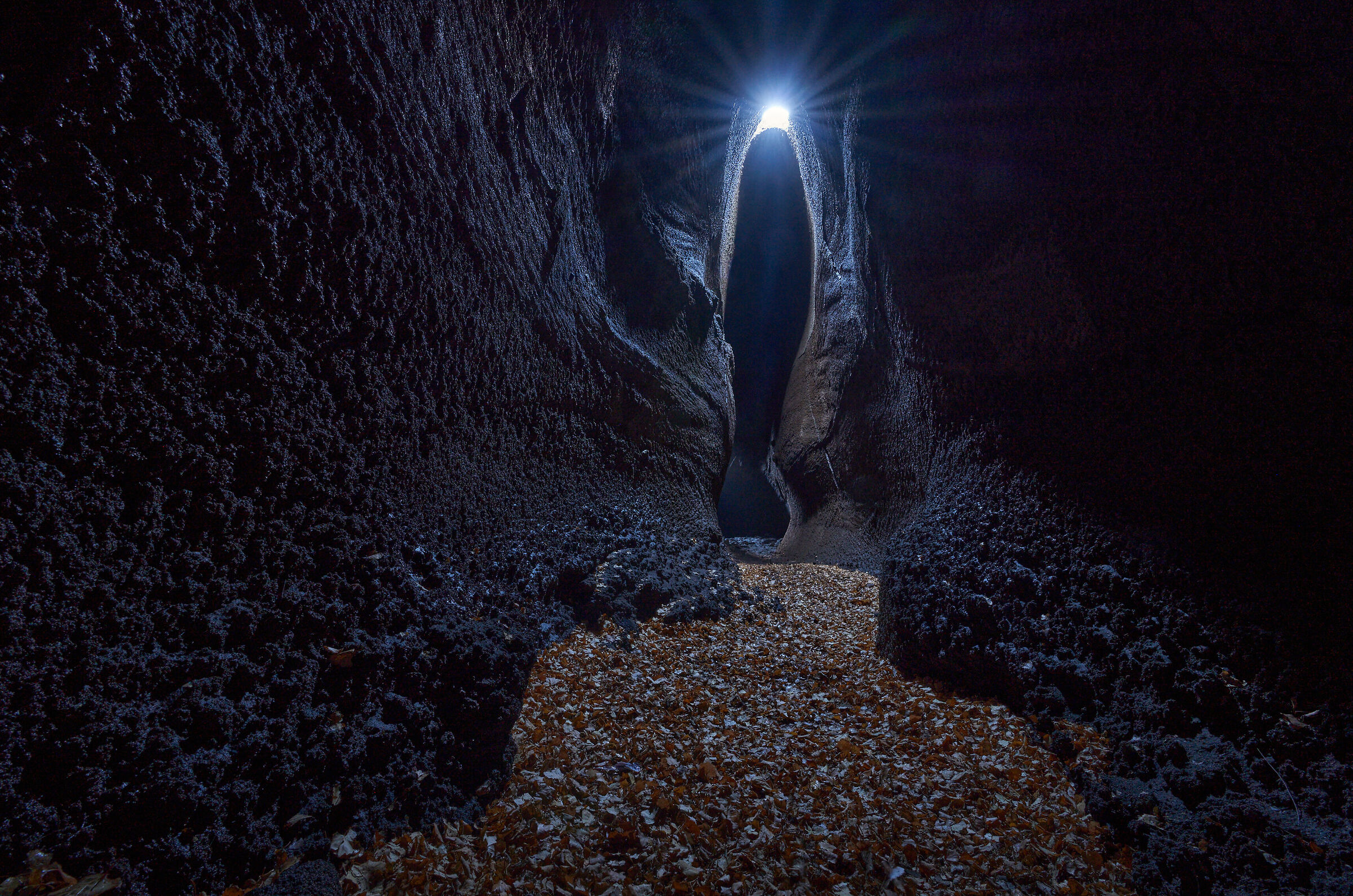 Cave of Serracozzo (Etna)...
