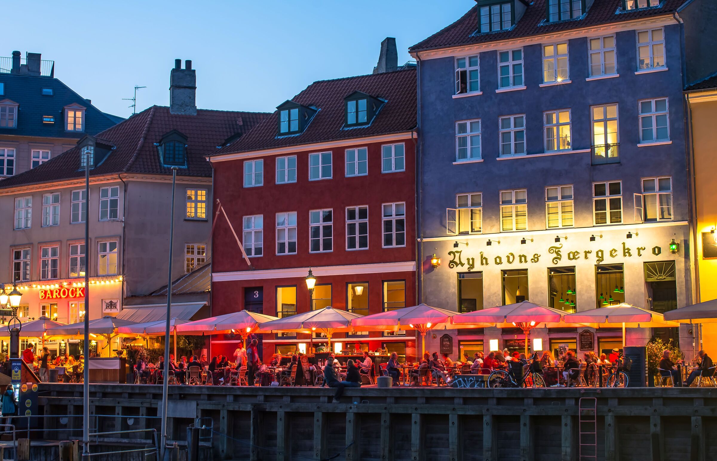 Glimpse of Nyhavn...