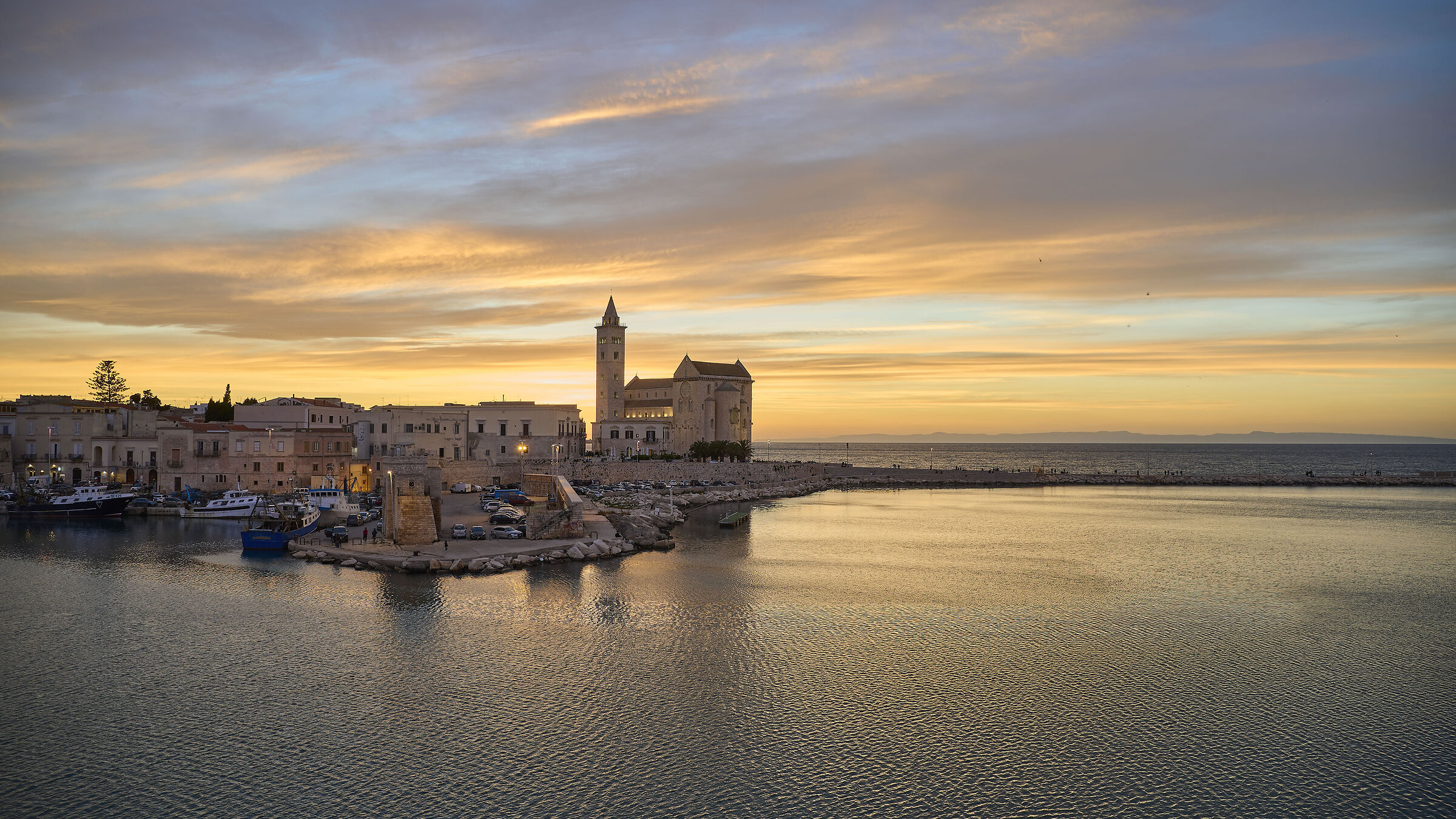 THE CATHEDRAL OF TRANI...
