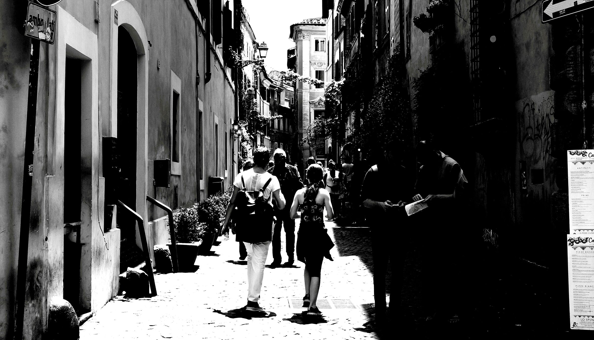 Roman Alleys...