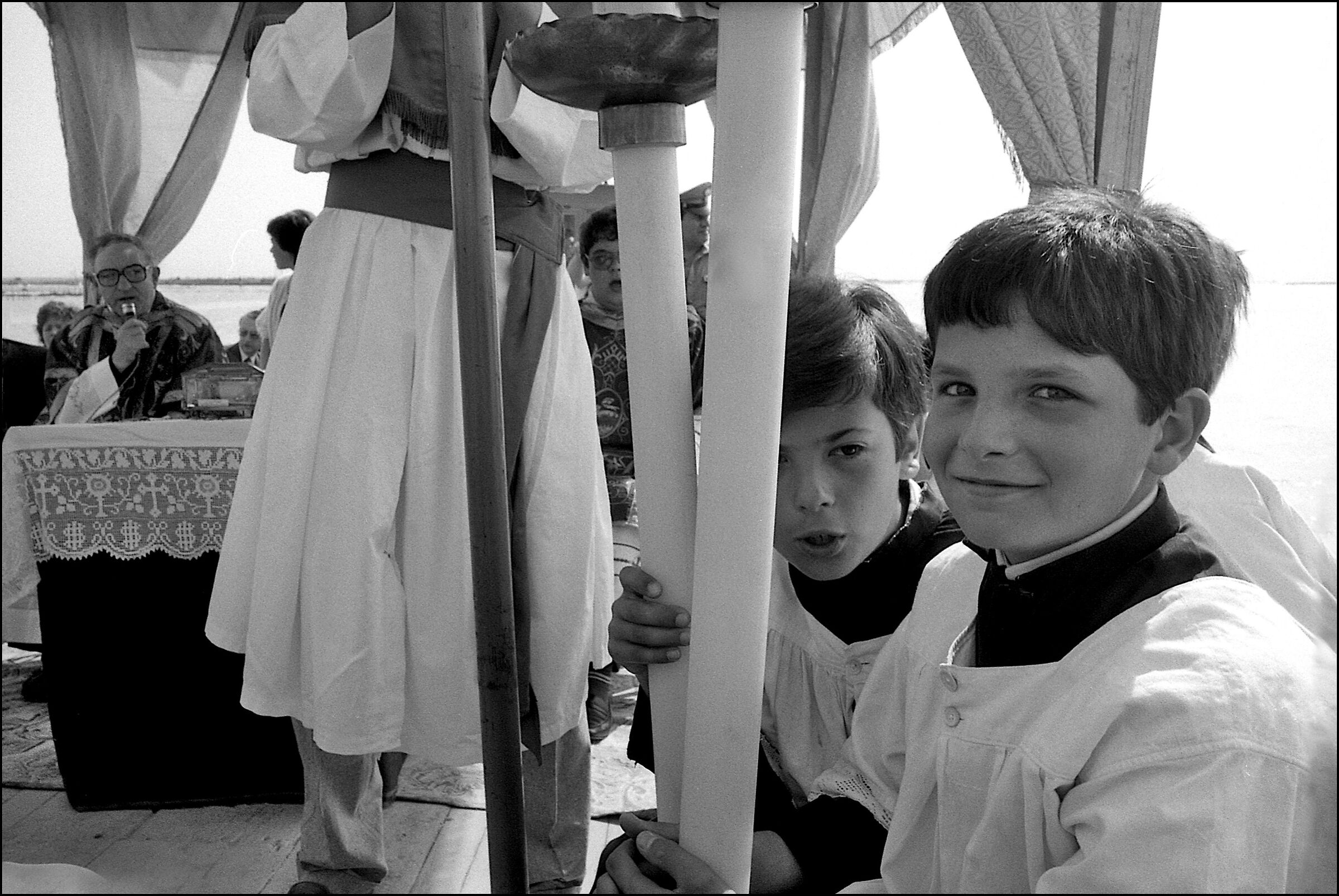 1985 Italy "altar boys in the boat"...