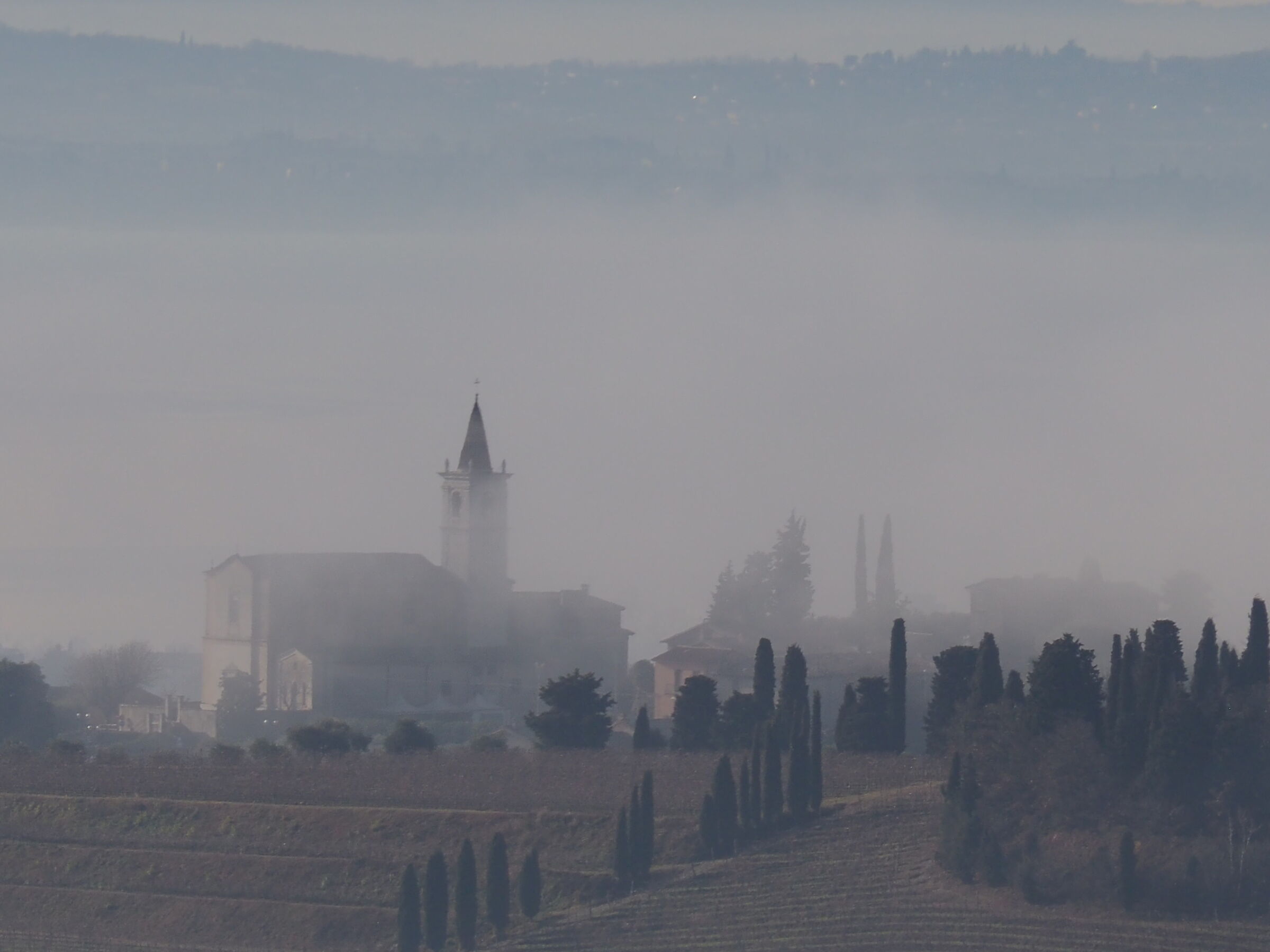 Veneto: church in the fog...