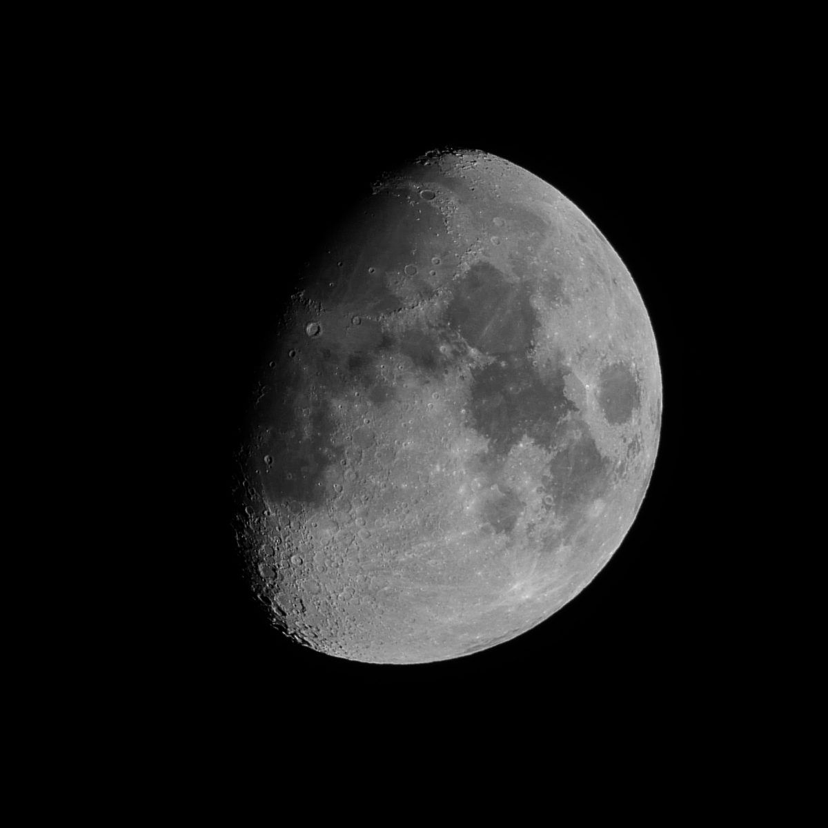 Luna 12-01-2021 ISO 100 B...