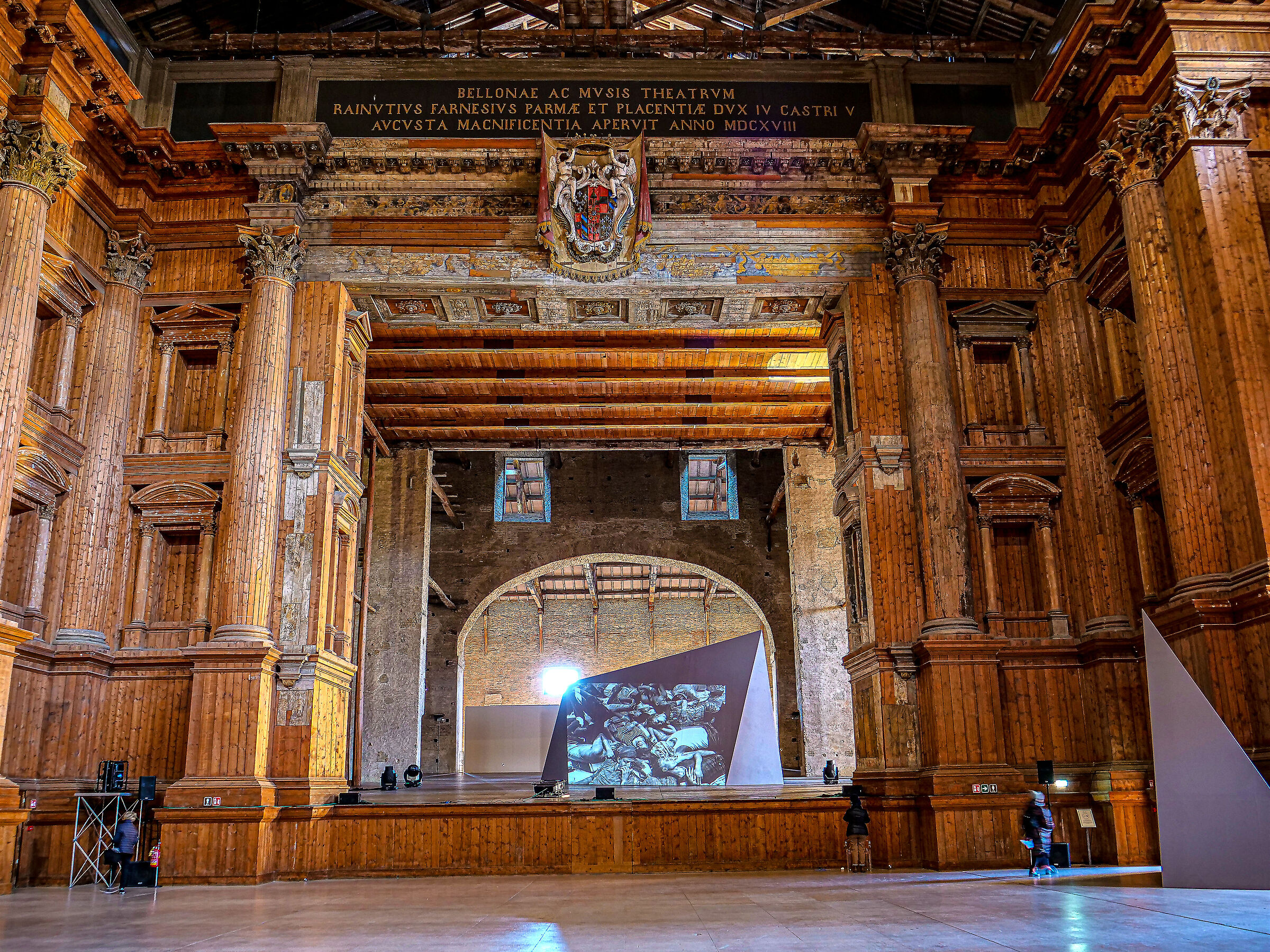 Stage Teatro Farnese...