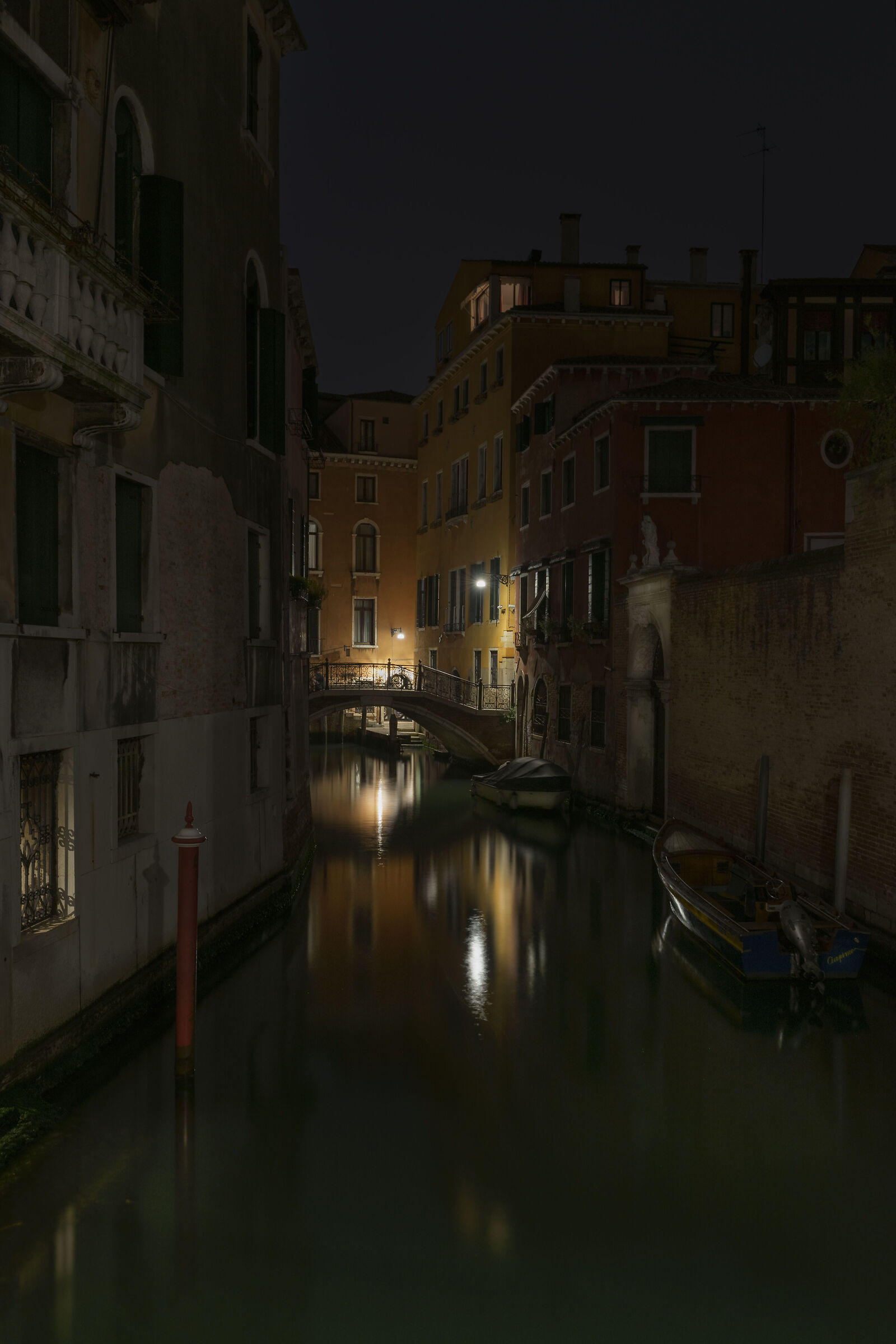 Venetian night views....