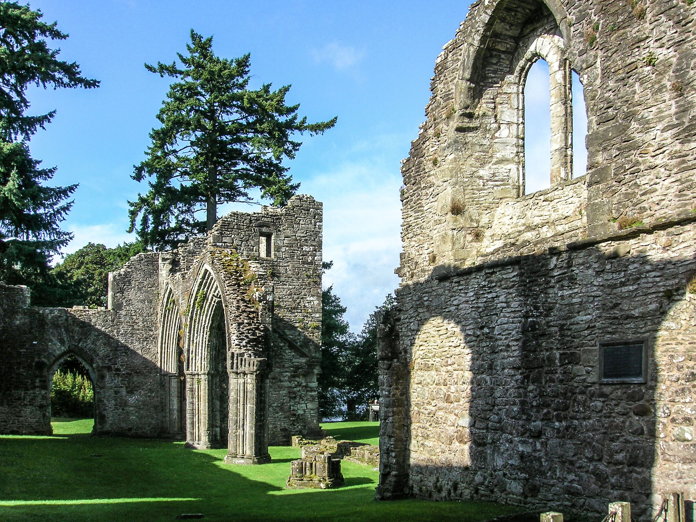 Inchmahome Priory...