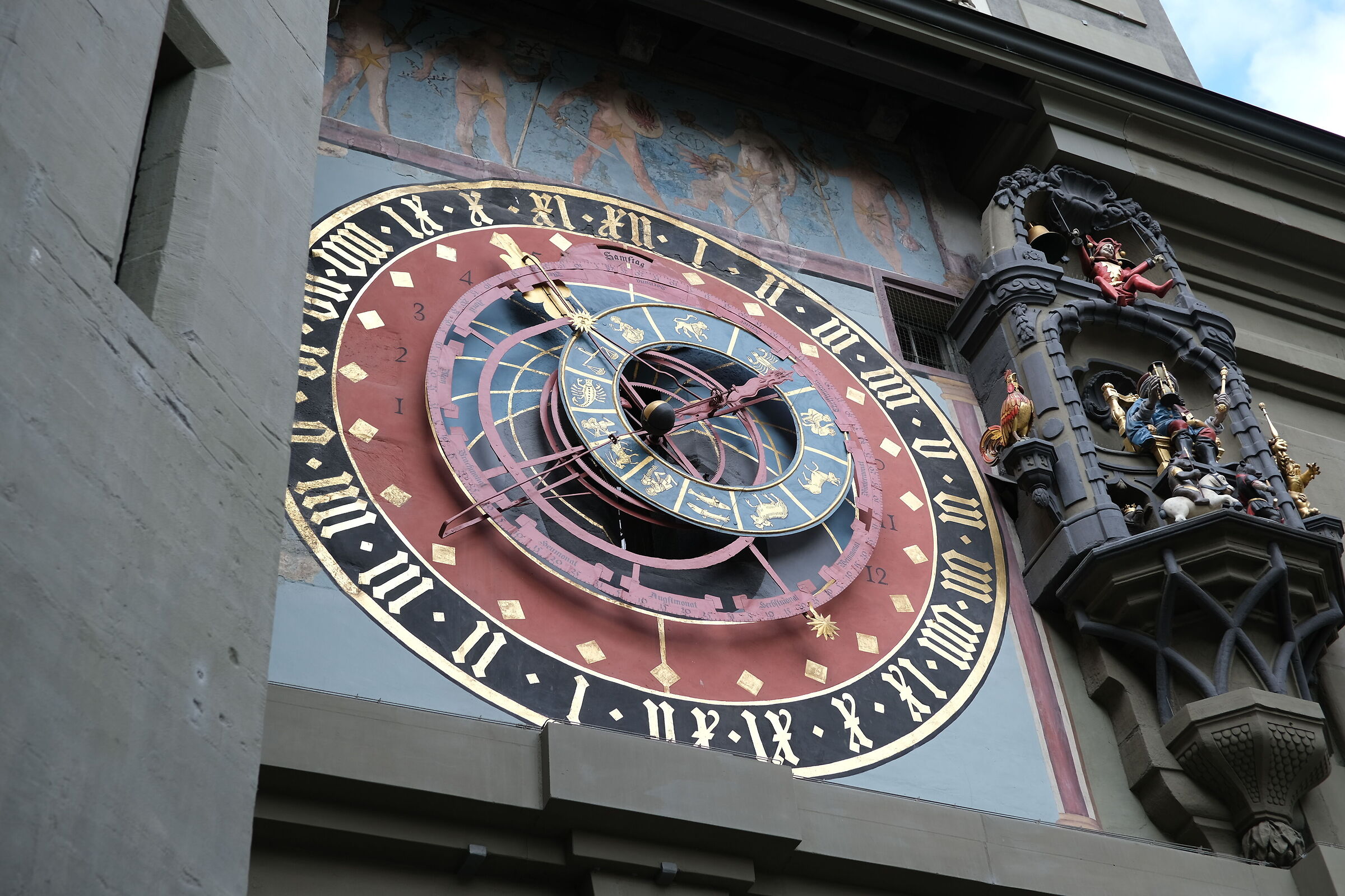The astrolabe of the Zytglogge in Bern...