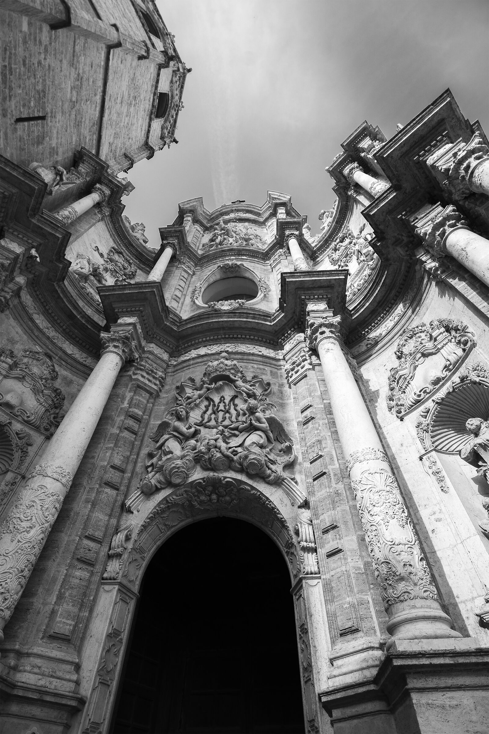 Facciata della Cattedrale di Valencia....