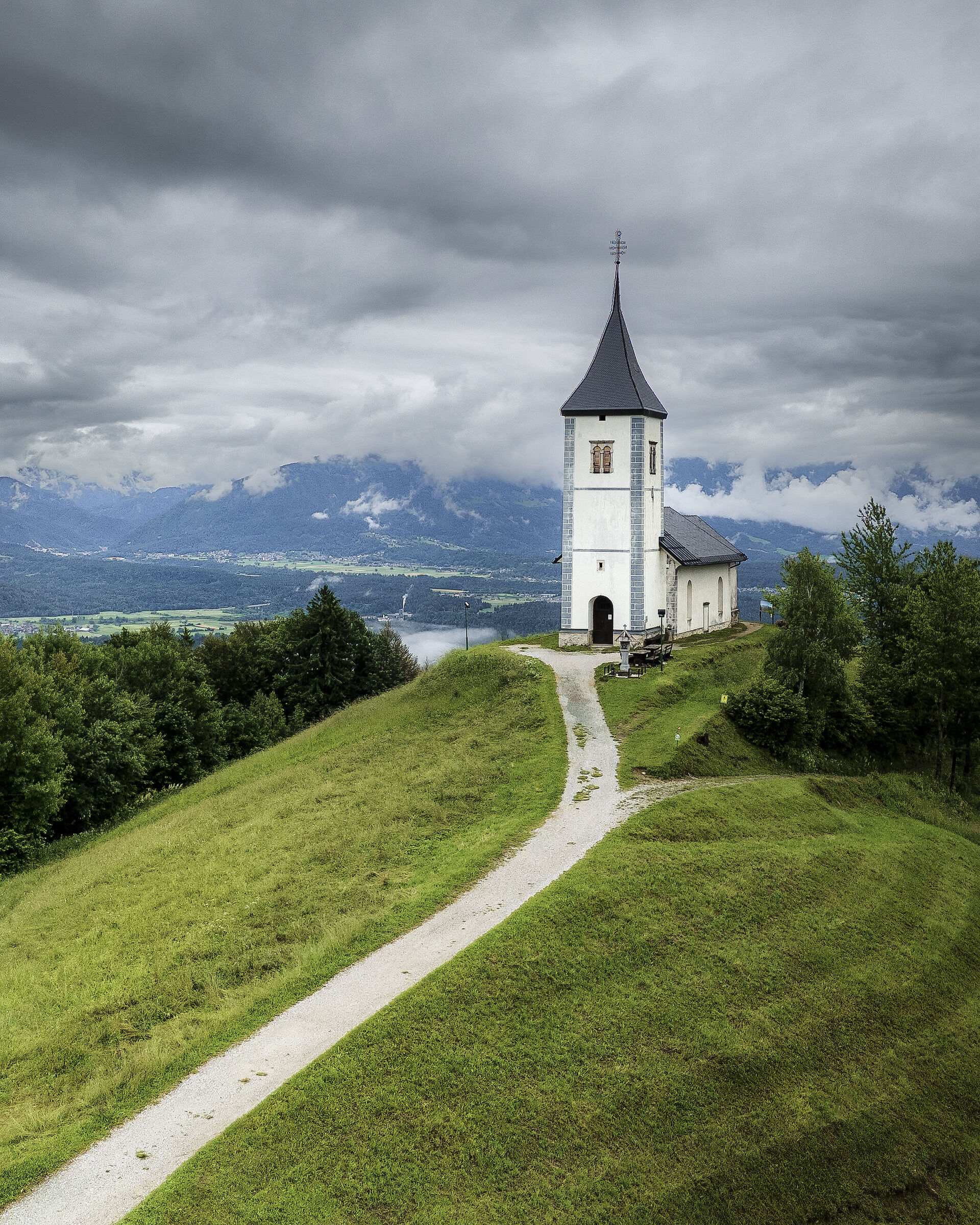 Jamnik Slovenian...