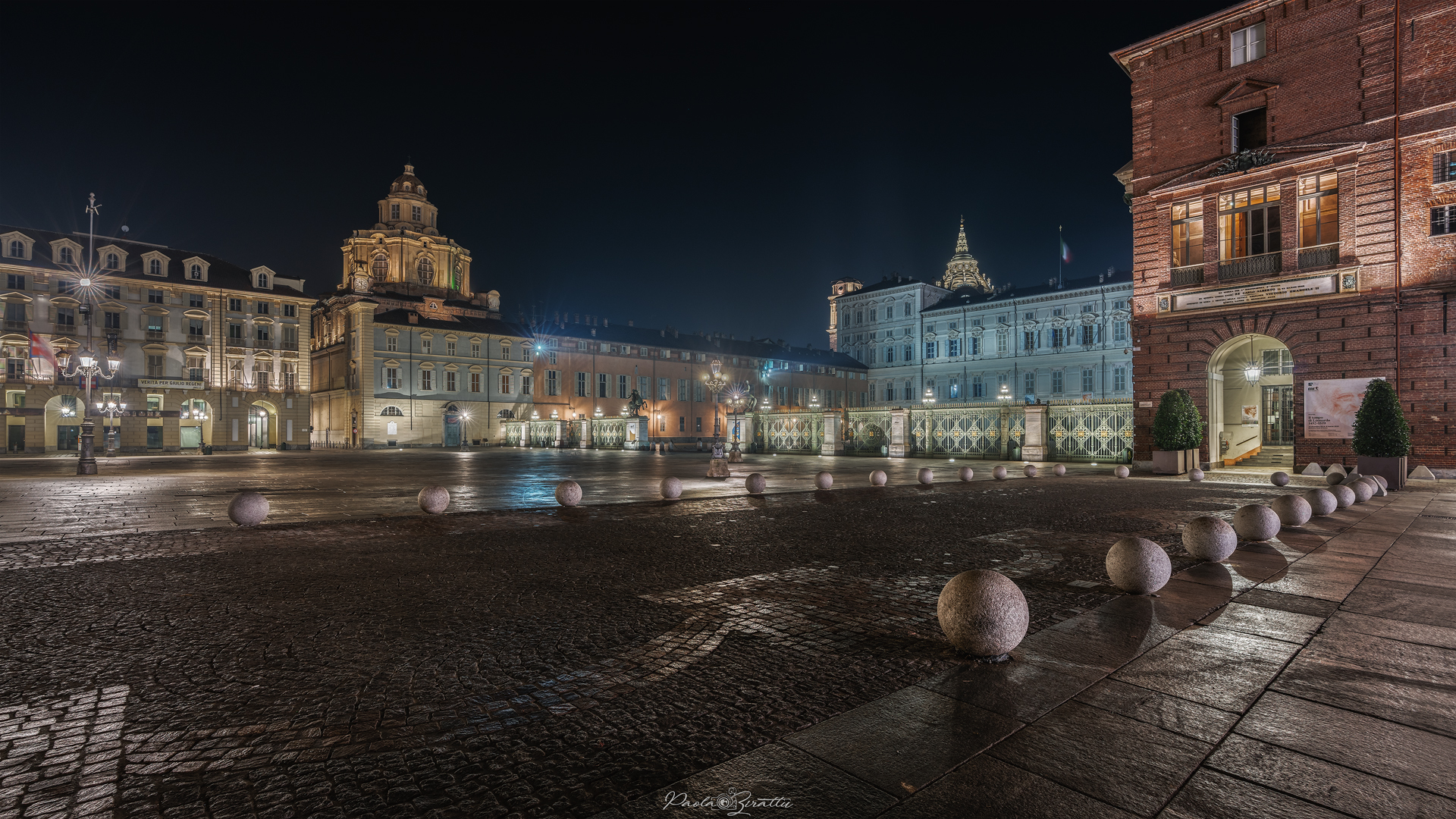 Piazza Castello...