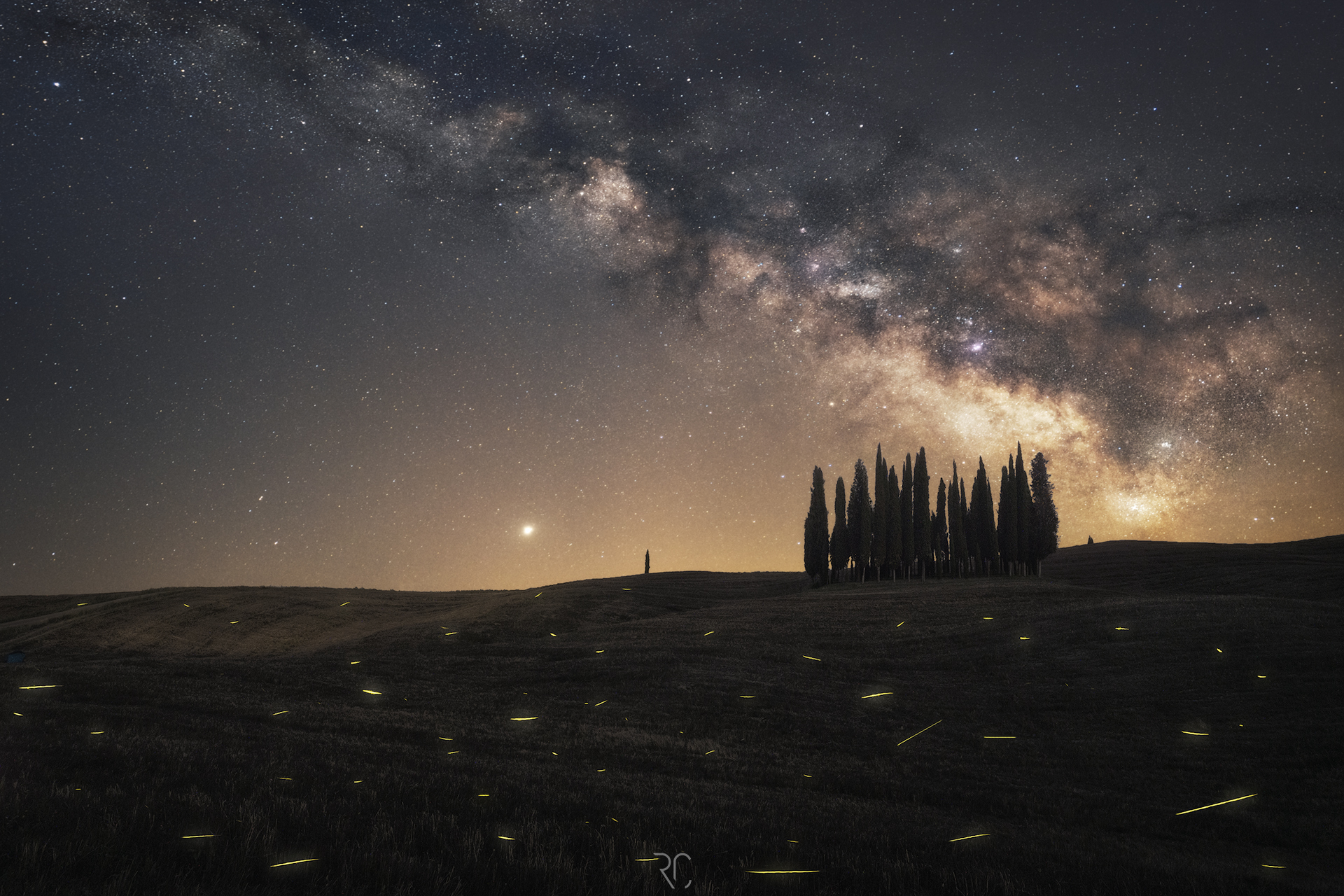Fireflies in Val D'Orcia...