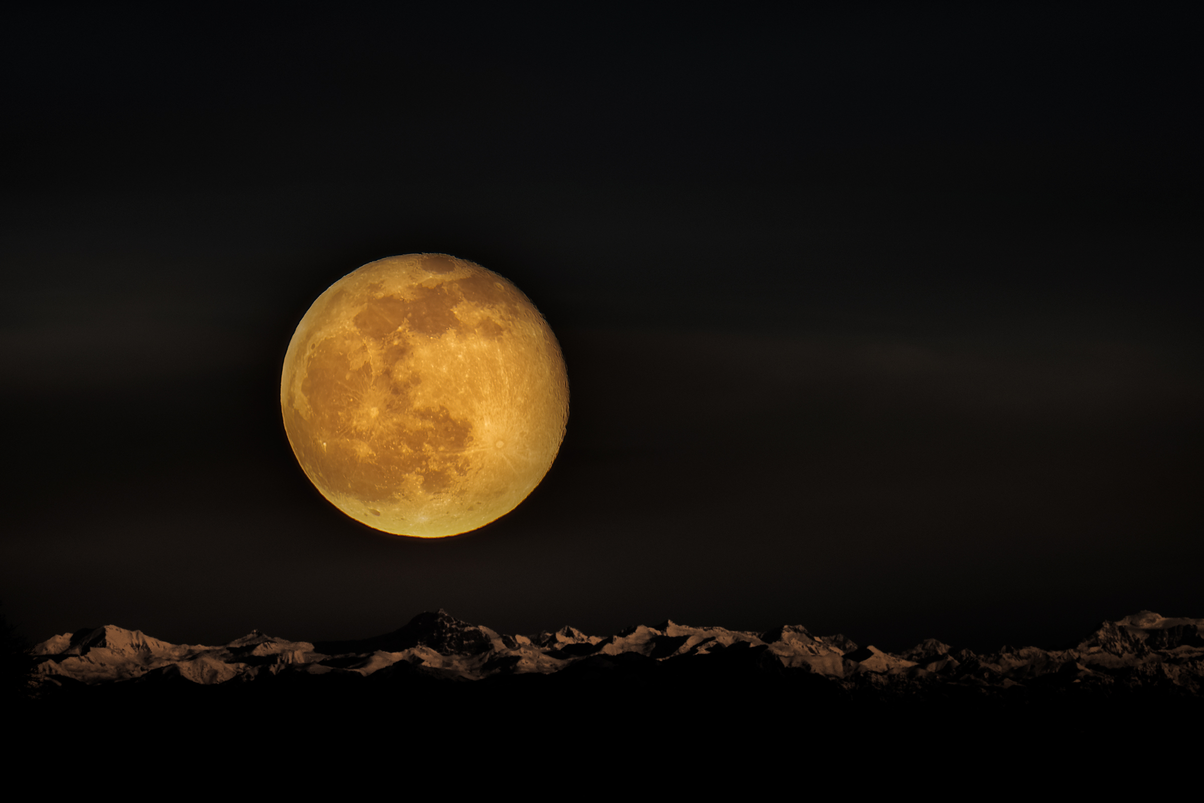 La grande Luna rossa (...senza vele) del 29 gennaio '21...