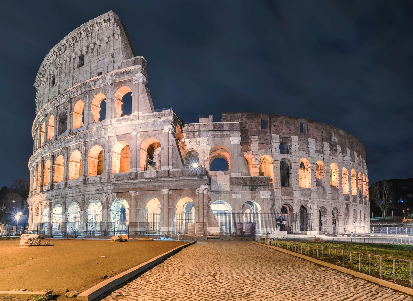 Colosseum "ROME"...