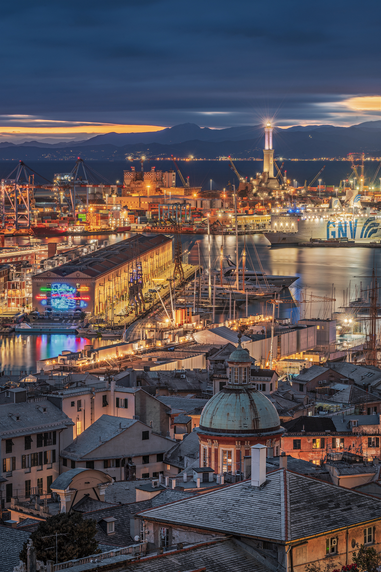Blue Hour in Genoa...