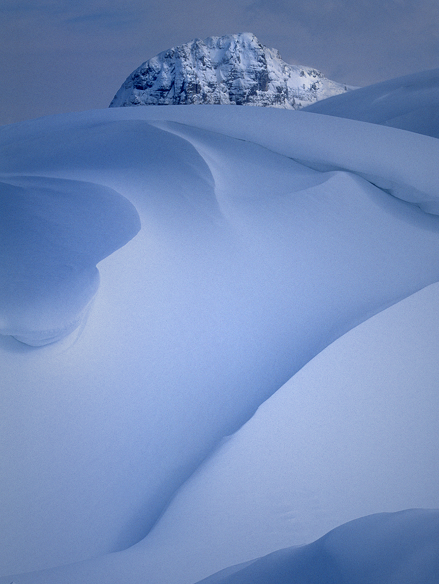 Dune di neve - Rif. Gilberti - Alpi Giulie 2004...