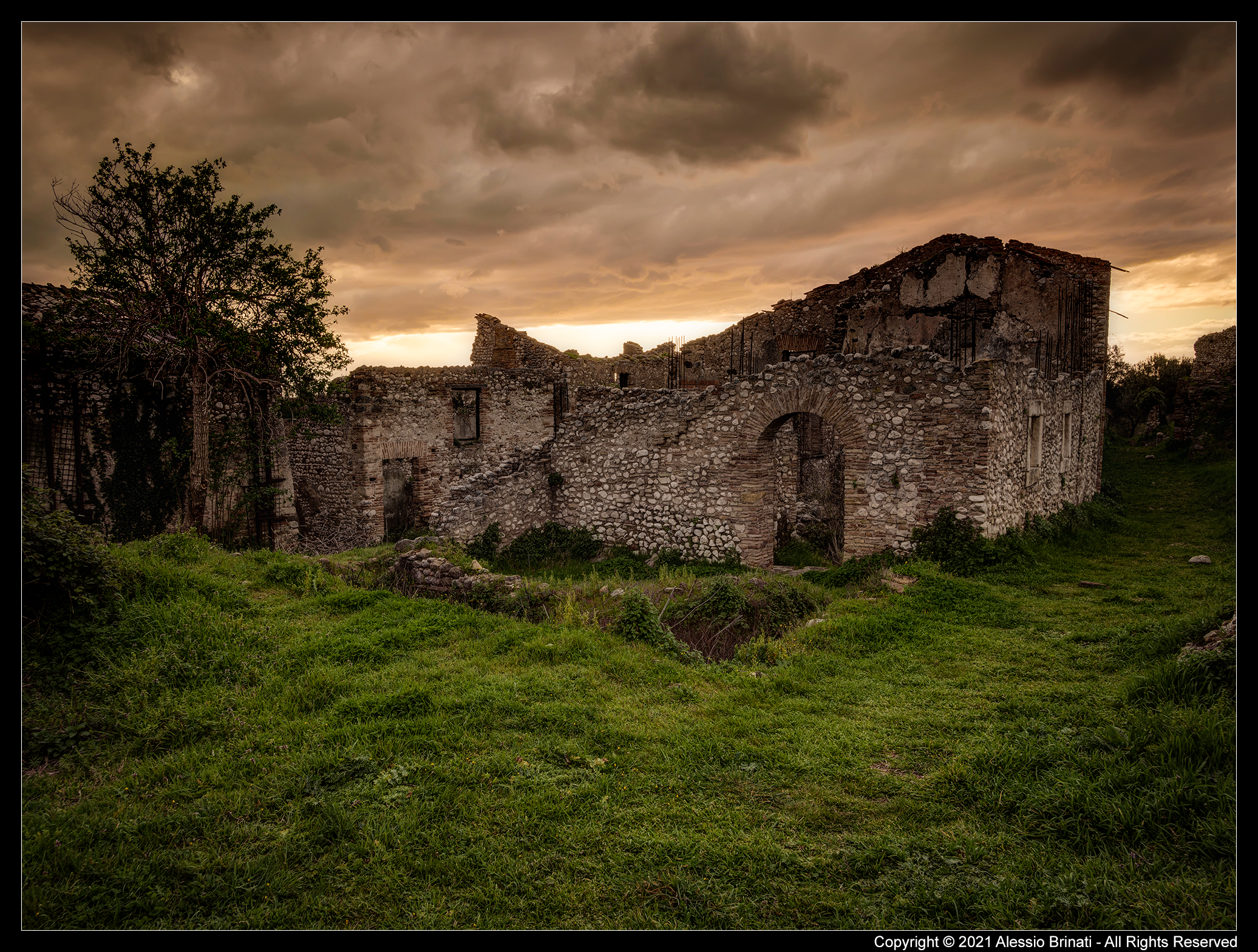 Ruins of Stazzano...