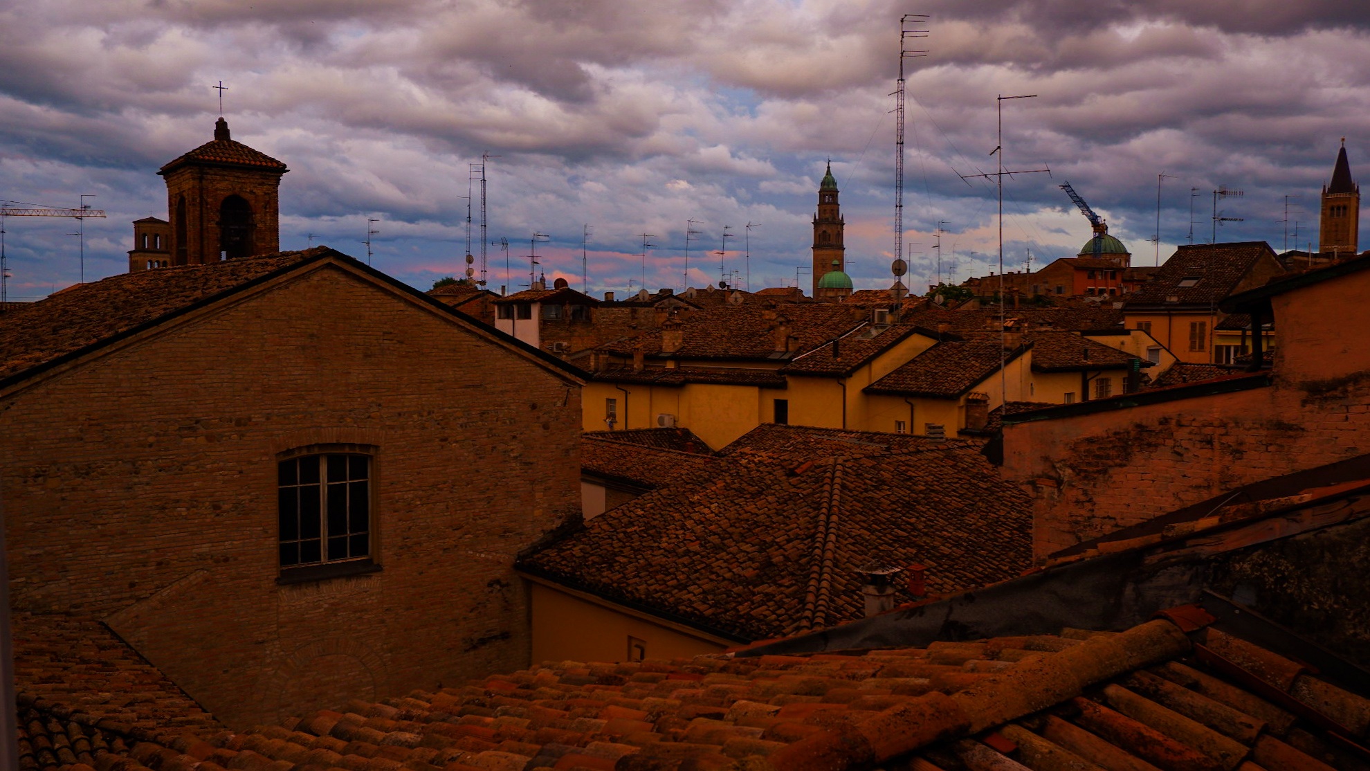 Roofs, antennas and sunsets - Parma...