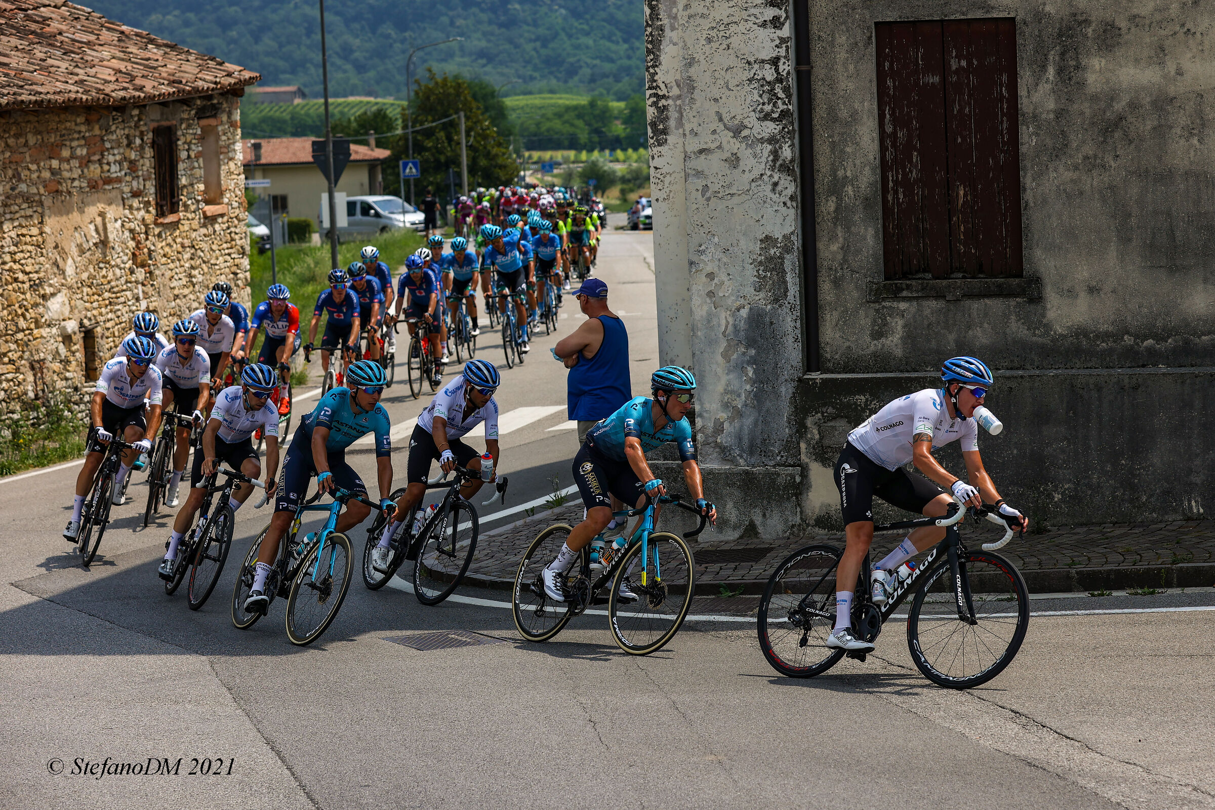 At the foot of grappa, the group chases.....