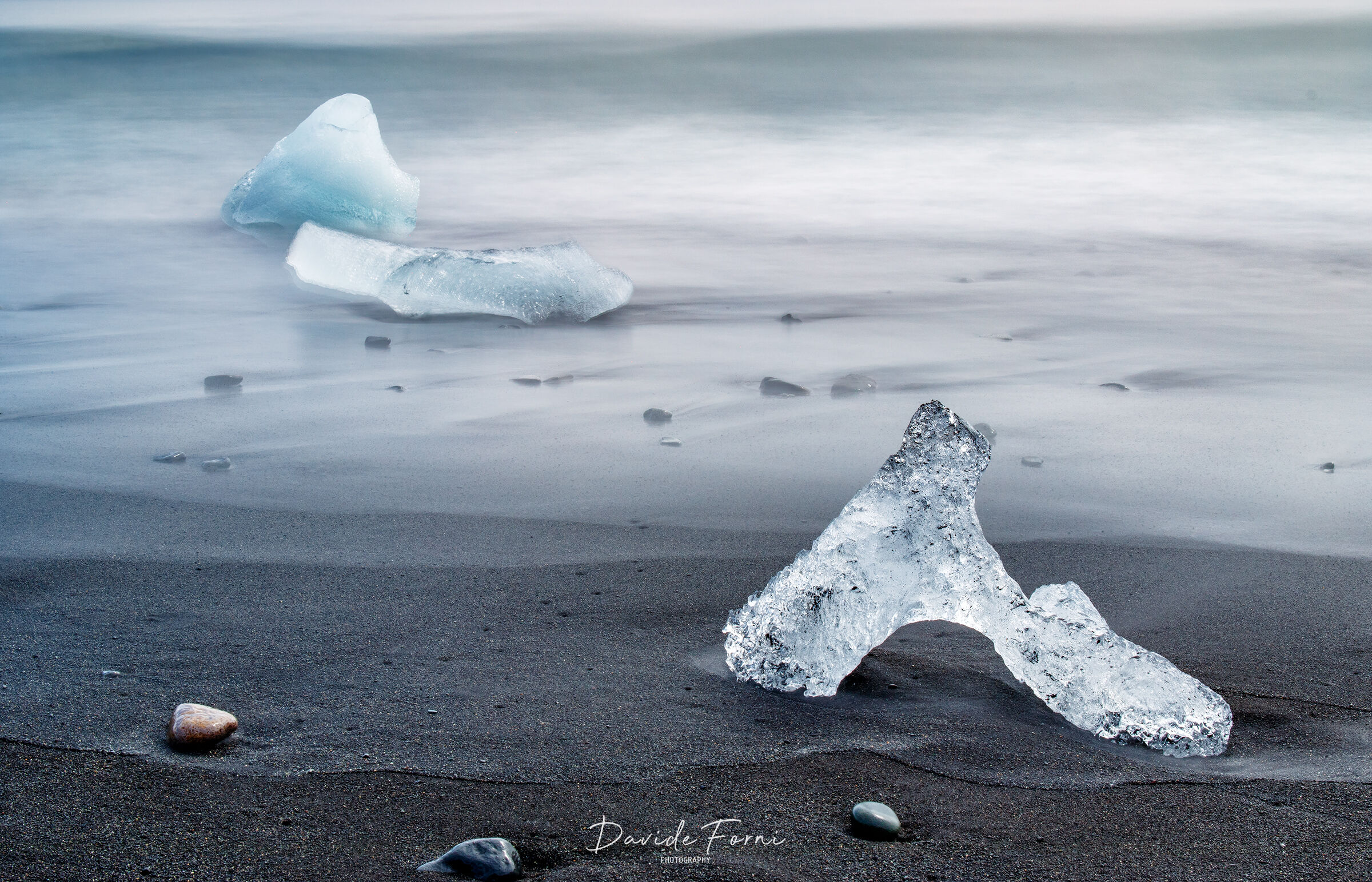 Diamond beach - Blocchi di ghiaccio sulla spiaggia......