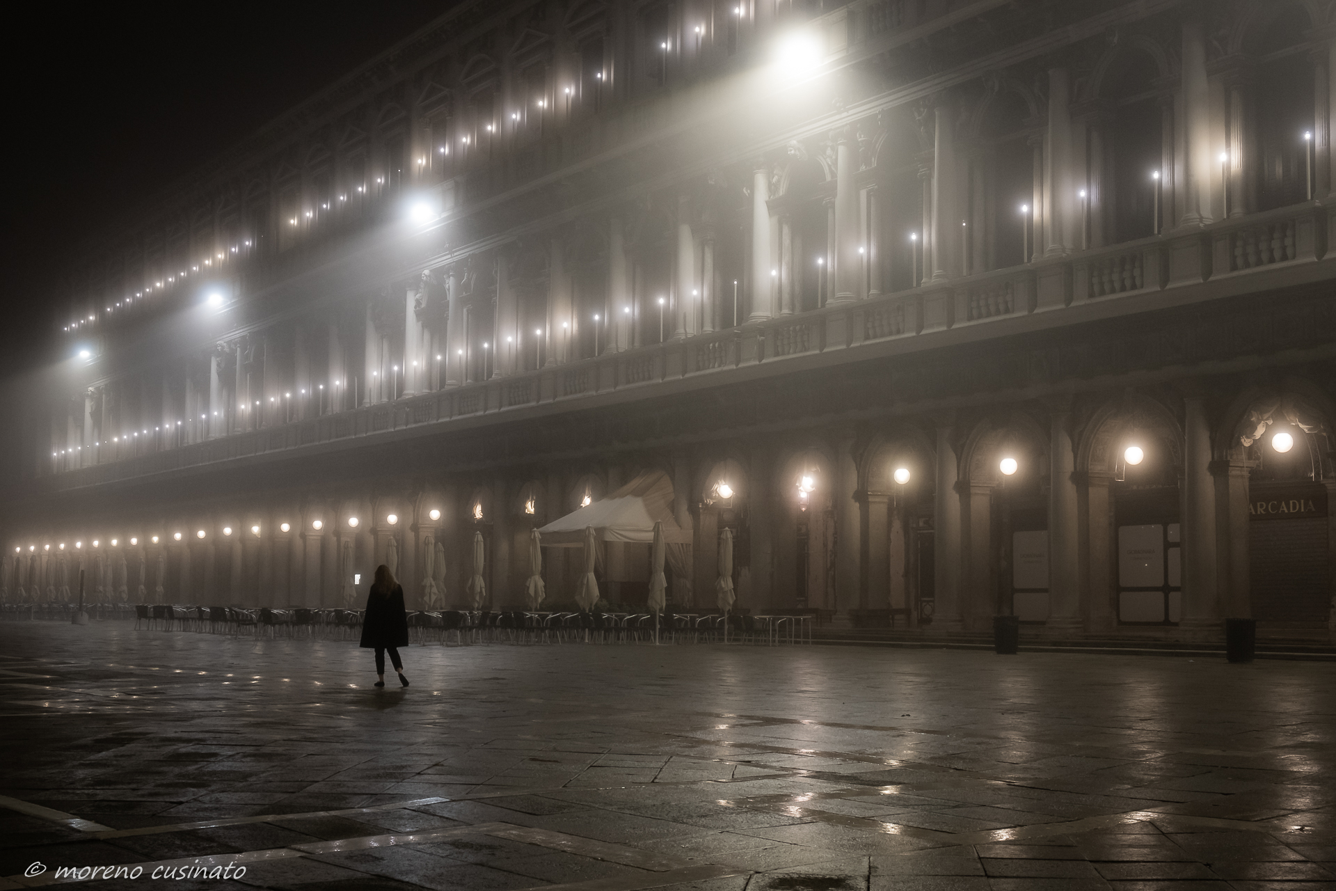 Night in Venice ...
