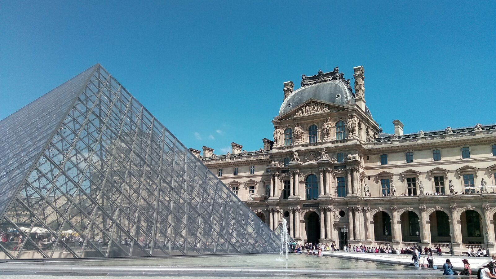 Paris - Louvre...